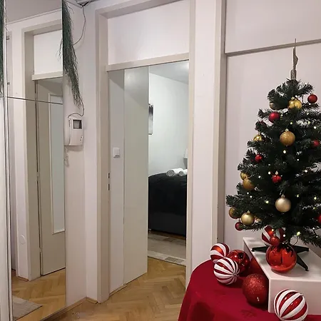 La Casa 77a * לובליאנה