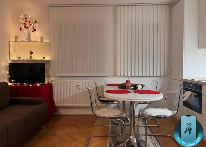 La Casa 77a * Ljubljana